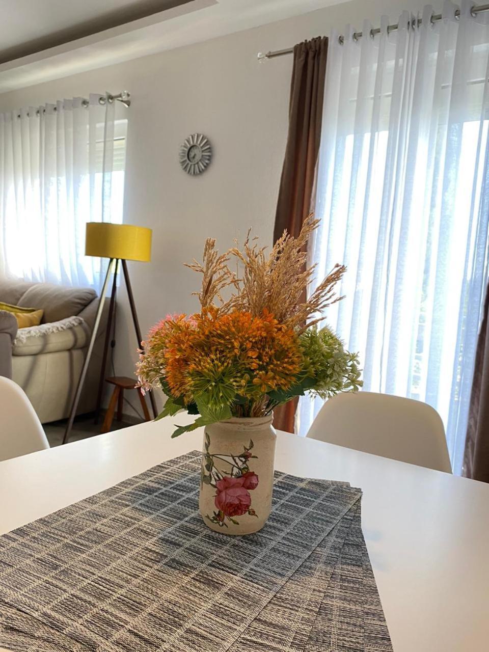 Home Mia Airport Podgorica Ngoại thất bức ảnh